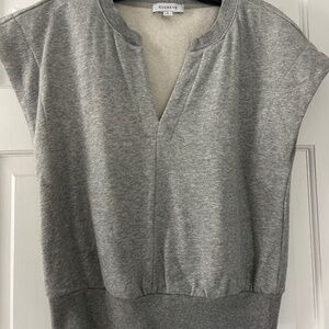 Evereve capped sleeve sweatshirt (never worn)
